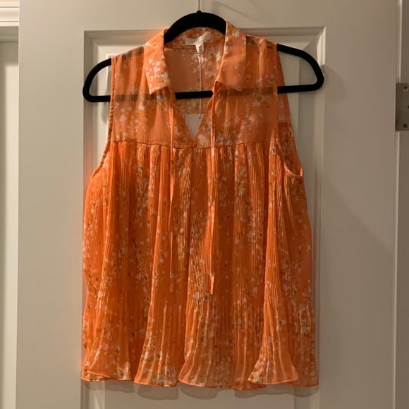 LC Lauren Conrad Tops - New With Tags LC Lauren Conrad Pleated Blouse